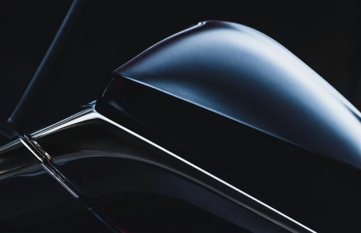 Rétroviseur d'une voiture - Salon de l'Auto de Montréal